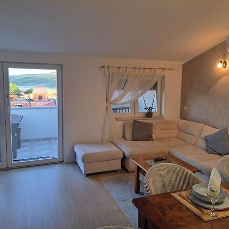 Apartman Lucia Posedarje Exterior photo
