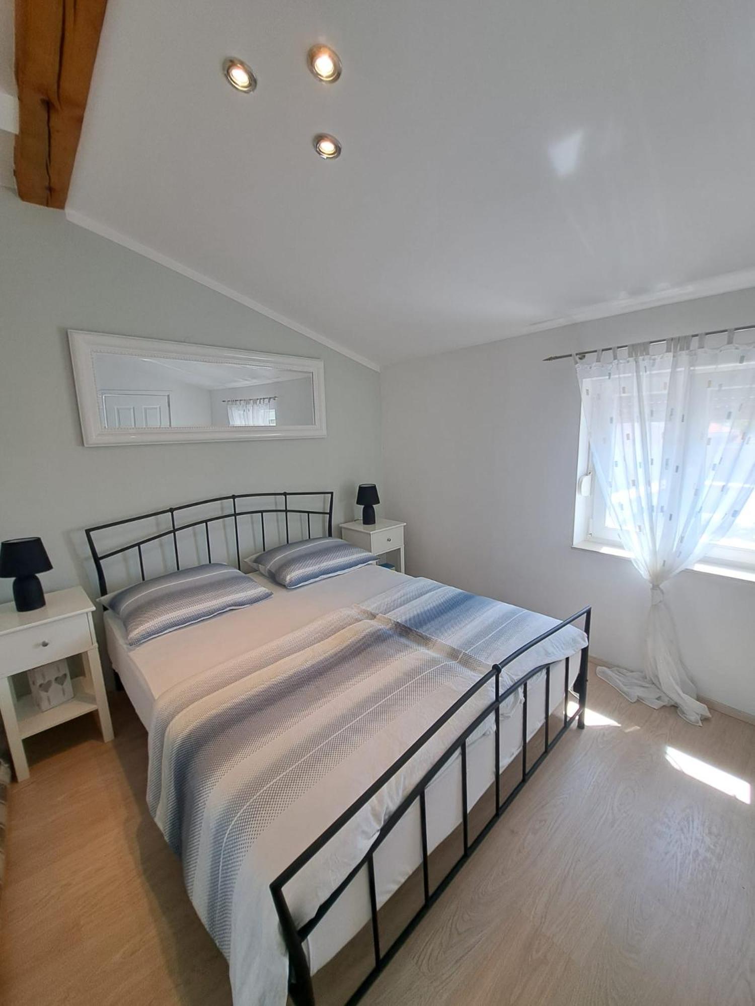 Apartman Lucia Posedarje Exterior photo