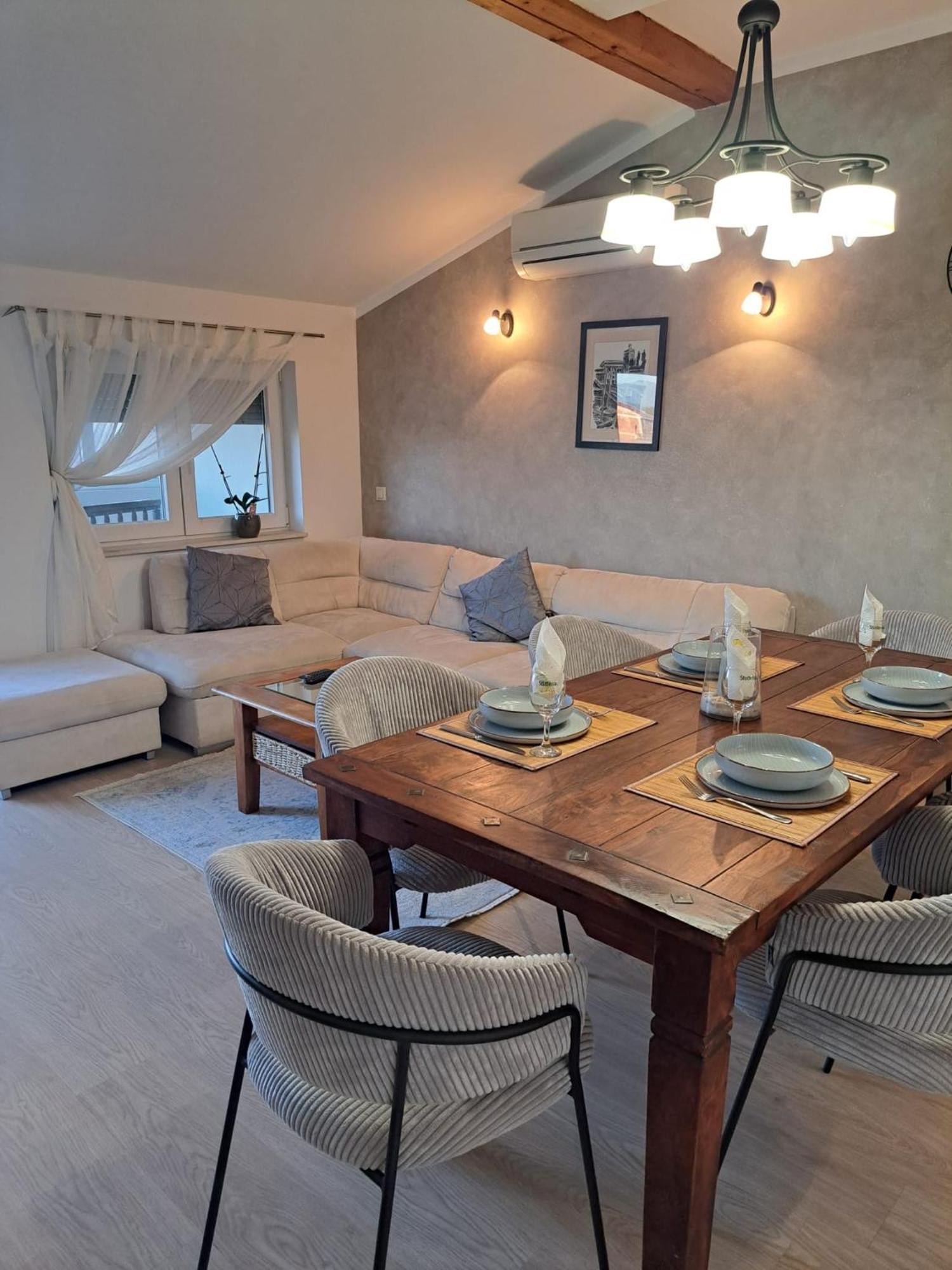 Apartman Lucia Posedarje Exterior photo